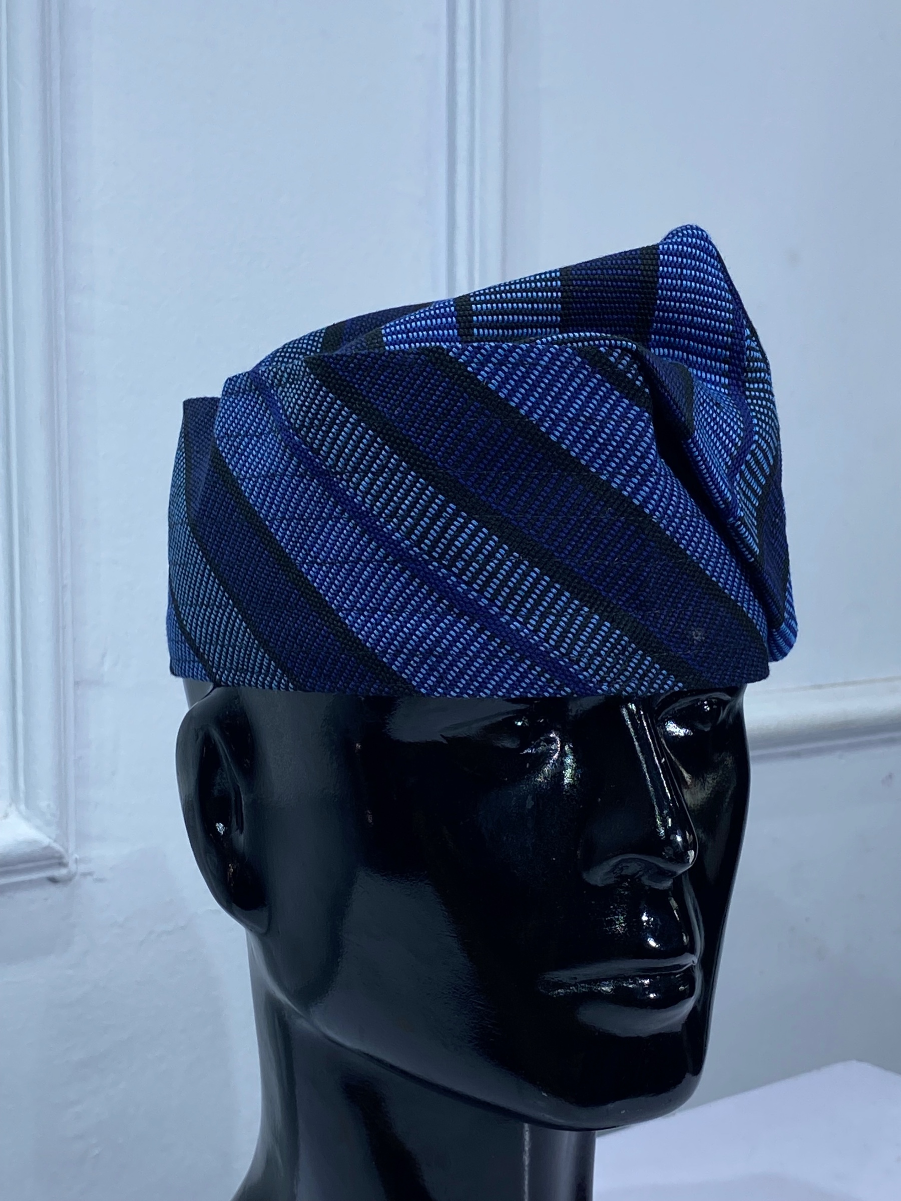 Adé-Olá Caps