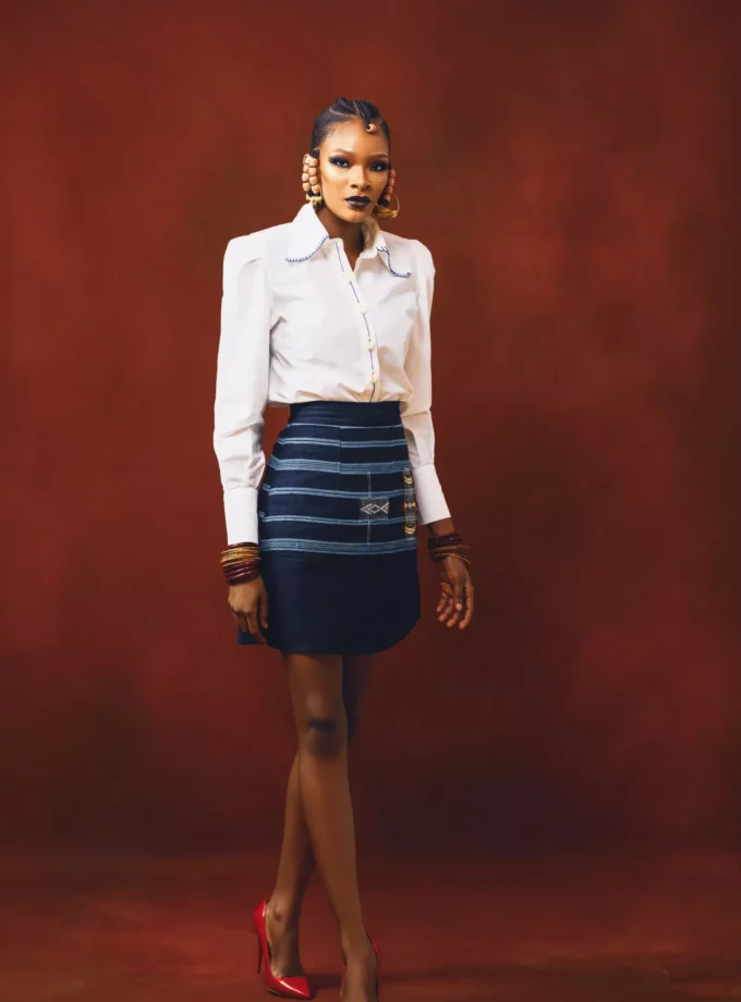 Cowrie Button Detailed Long Sleeves & Short Skirt With Woven Fabric